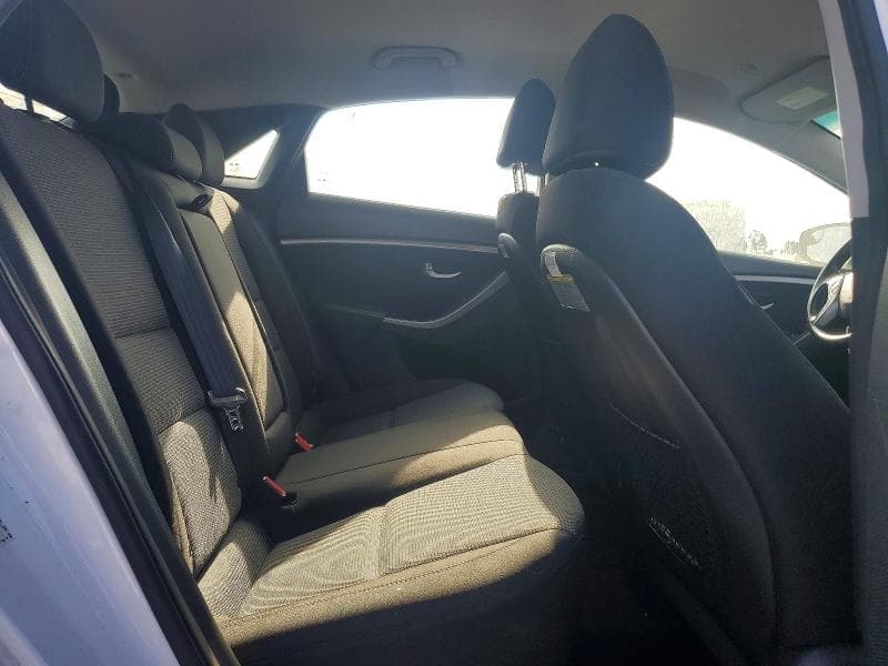 2017 HYUNDAI ELANTRA GT BASE 10