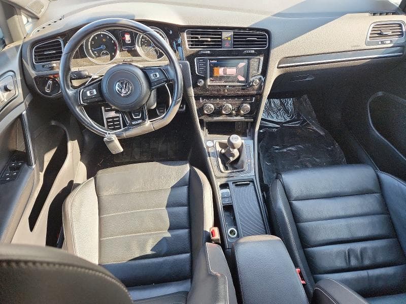 2017 VOLKSWAGEN GOLF R 8