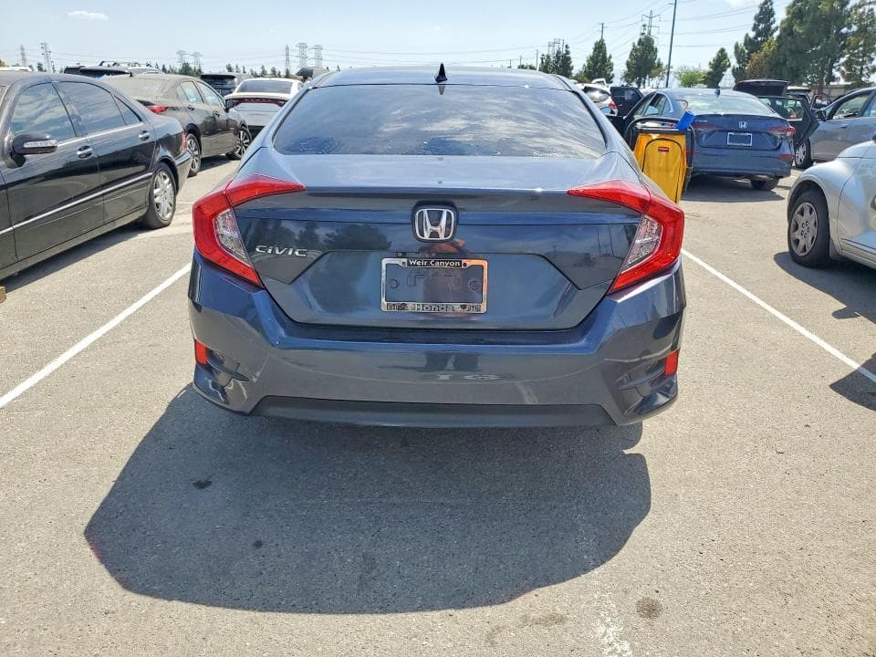 2018 HONDA CIVIC EX 6