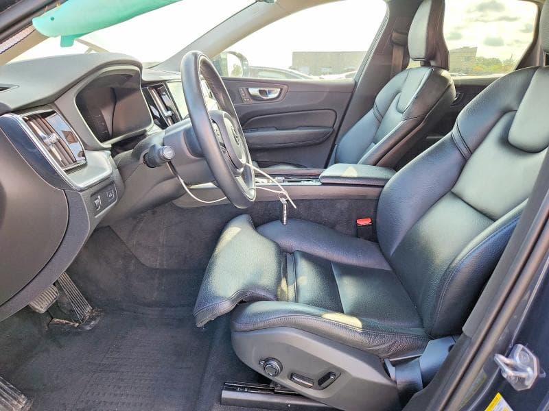 2019 VOLVO XC60 T5 7