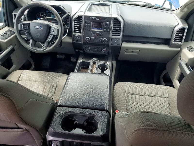 2017 FORD F150 SUPERCREW 8