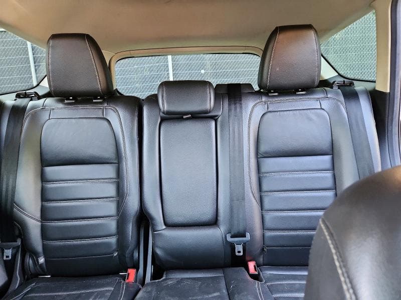 2017 FORD ESCAPE TITANIUM 10