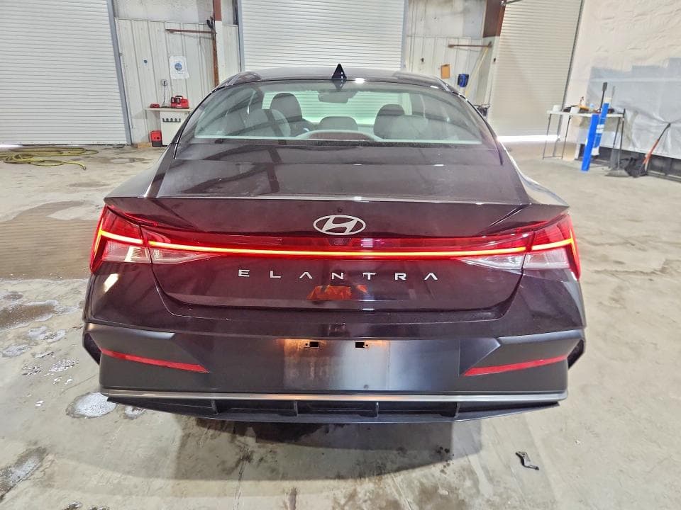 2025 HYUNDAI ELANTRA SEL 6