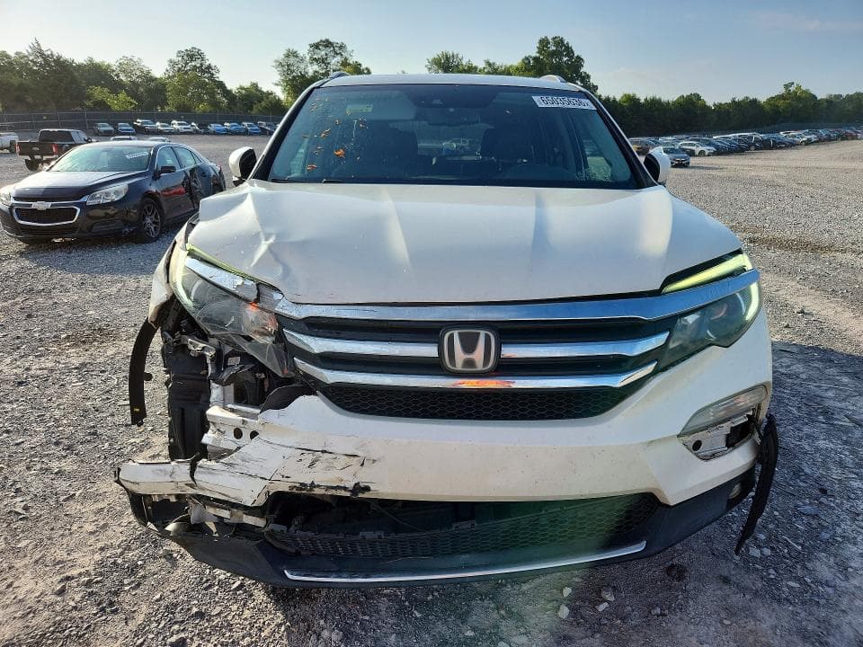 2017 HONDA PILOT ELITE 5