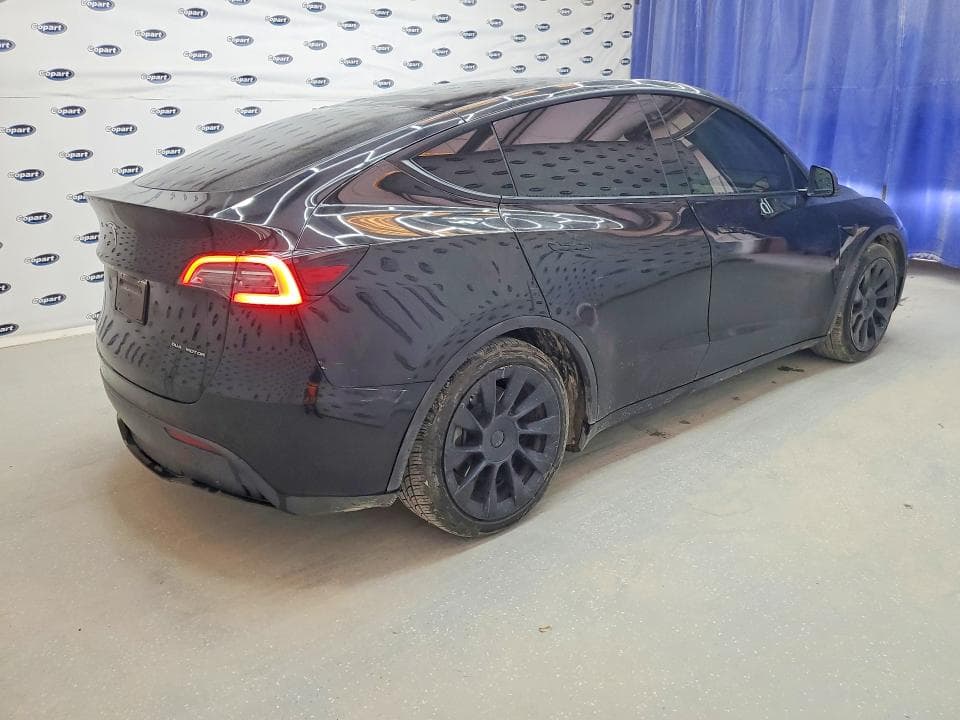 2021 TESLA MODEL Y 3