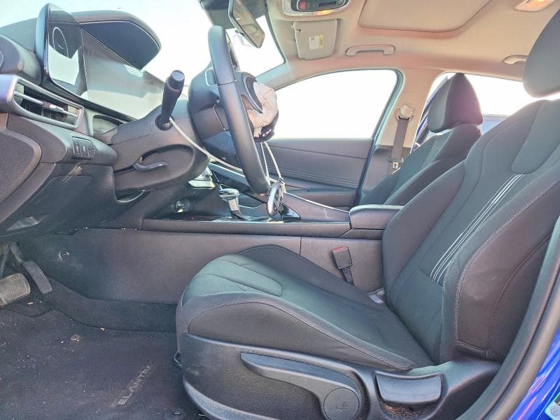 2024 HYUNDAI ELANTRA SEL 7
