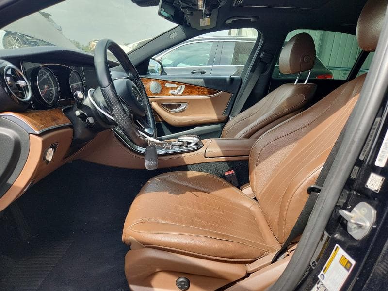 2017 MERCEDES-BENZ E 300 7