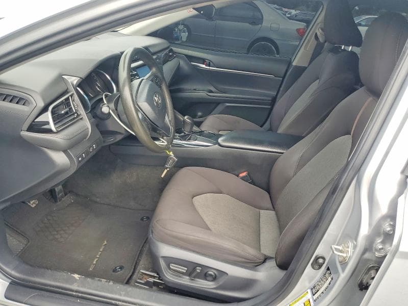 2019 TOYOTA CAMRY LE 7