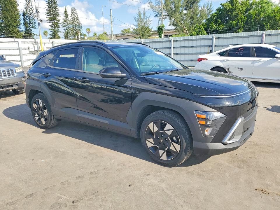 2025 HYUNDAI KONA SEL 4