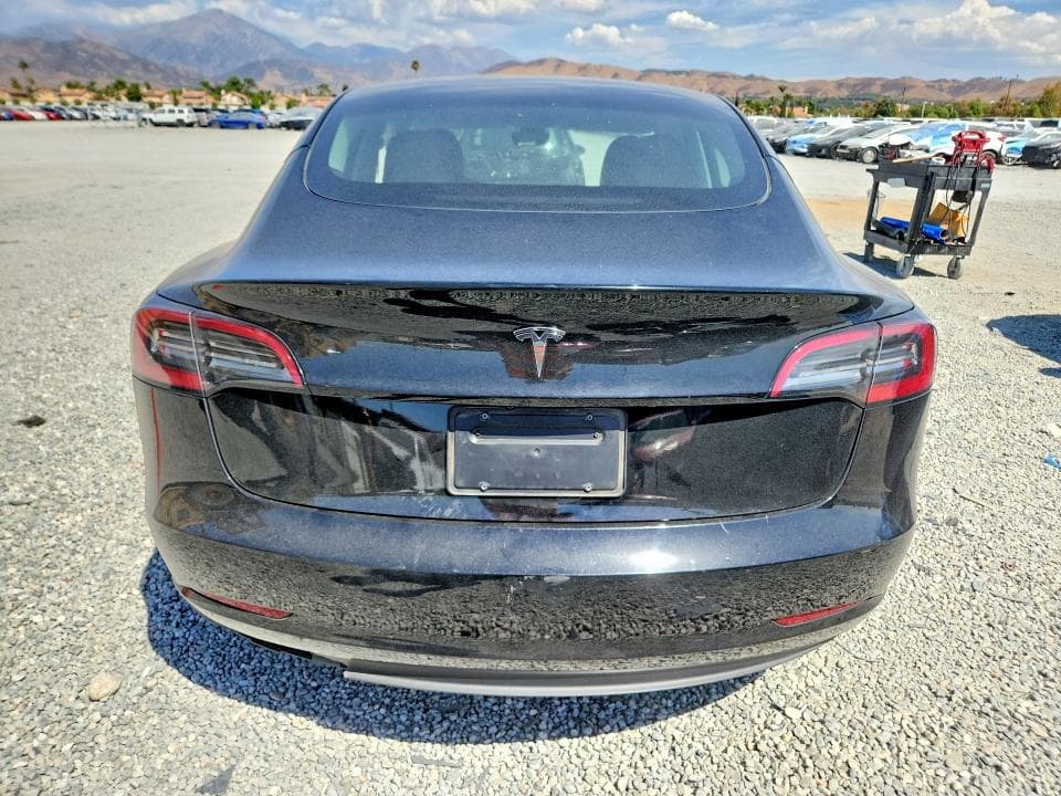 2023 TESLA MODEL 3 6