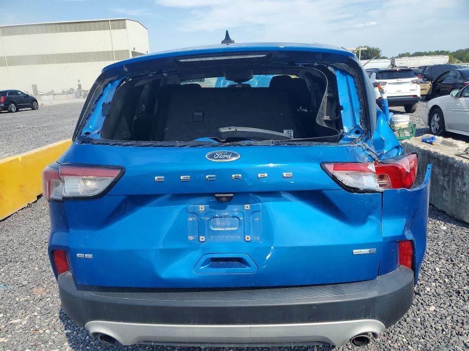 2020 FORD ESCAPE SE 6