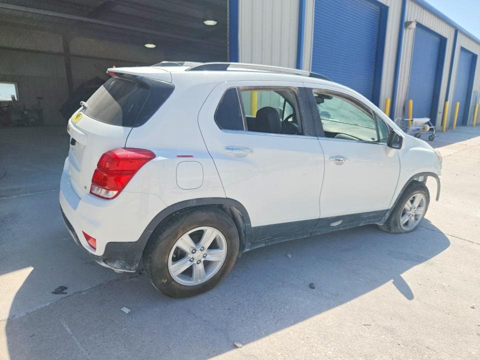 2019 CHEVROLET TRAX 1LT 3