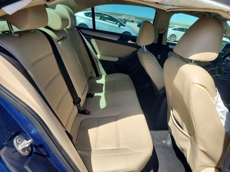 2018 VOLKSWAGEN JETTA SE 10