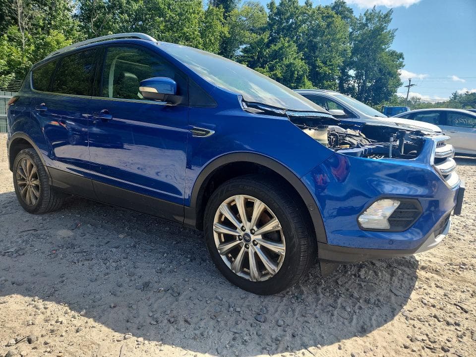 2018 FORD ESCAPE TITANIUM 4