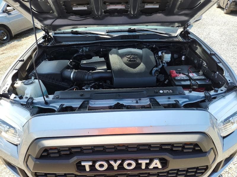 2019 TOYOTA TACOMA TRD SPORT 11