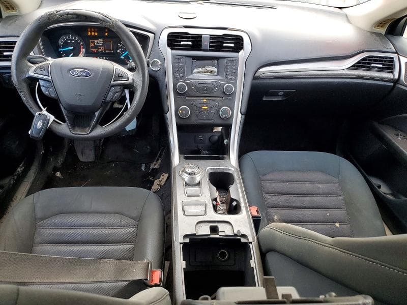2017 FORD FUSION SE 8