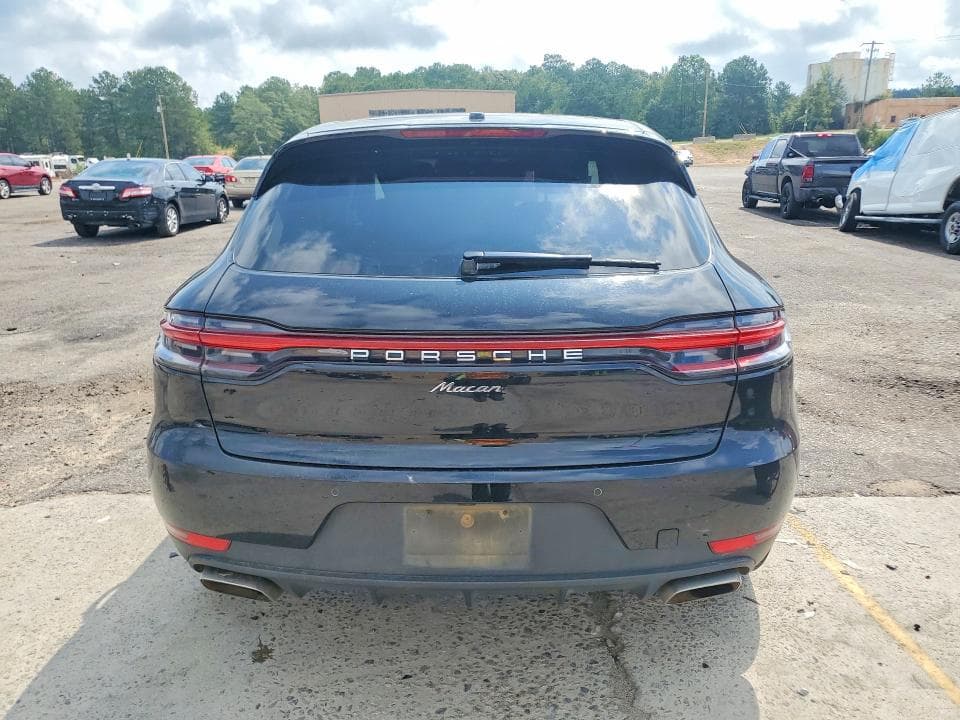 2021 PORSCHE MACAN 6
