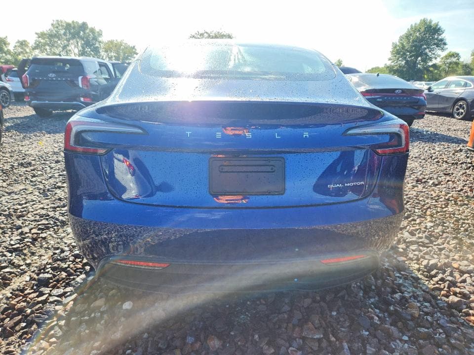 2024 TESLA MODEL 3 6