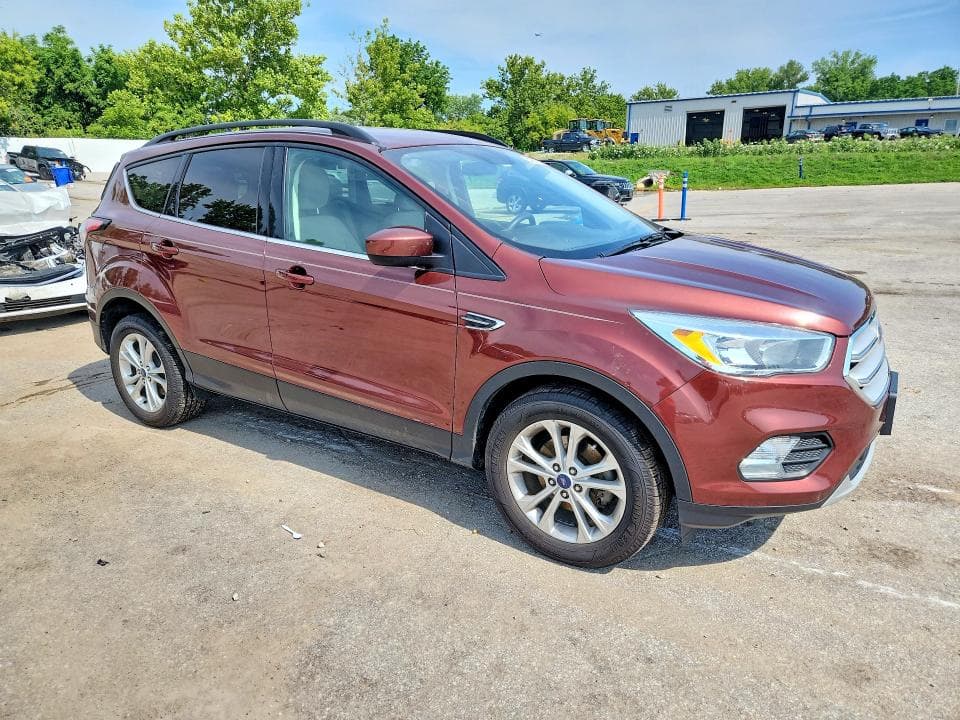 2018 FORD ESCAPE SE 4