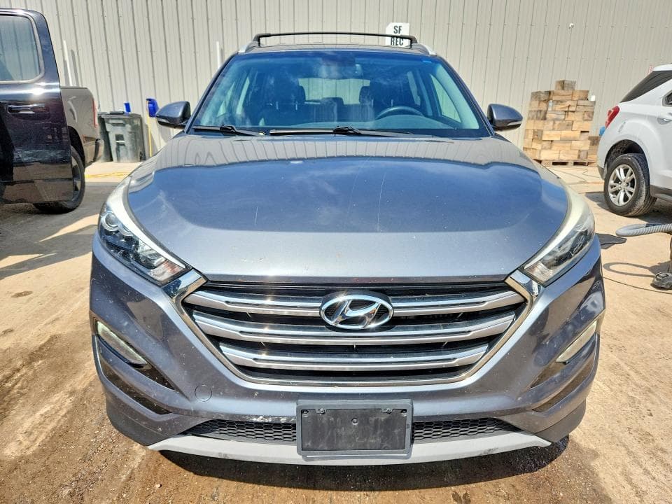 2017 HYUNDAI TUCSON LIMITED 5