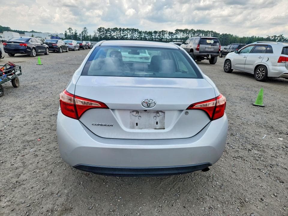 2017 TOYOTA COROLLA L 6