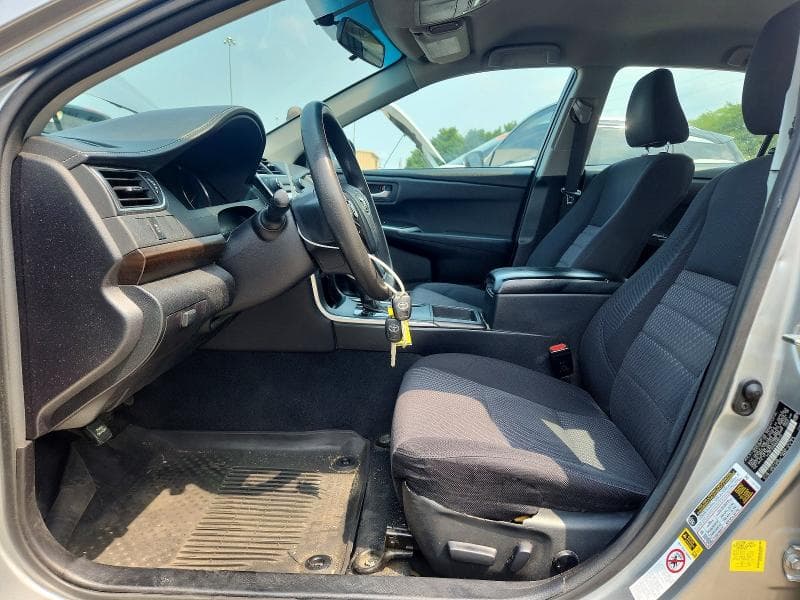 2017 TOYOTA CAMRY LE 7