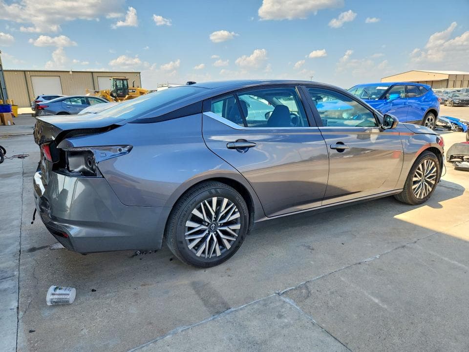 2026 NISSAN ALTIMA SV 3