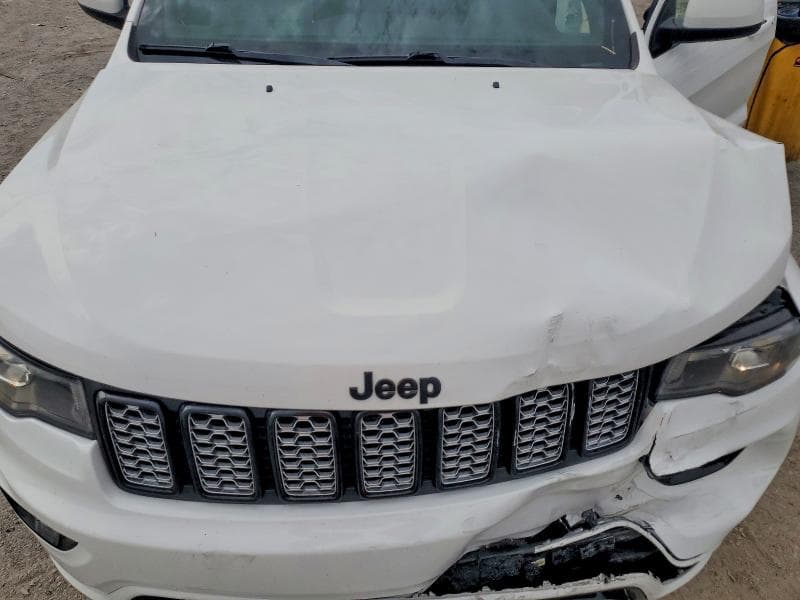 2019 JEEP GRAND CHEROKEE LAREDO 12