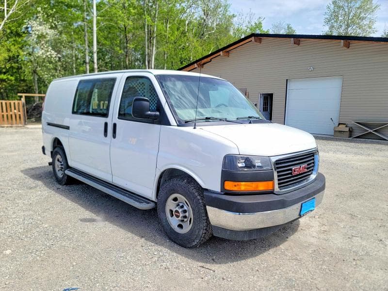 2017 GMC SAVANA G2500 - 1