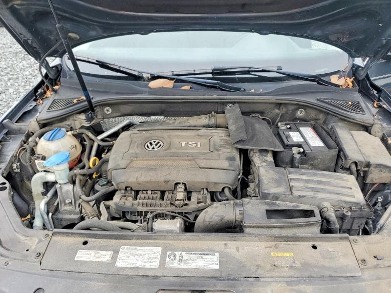 2017 VOLKSWAGEN PASSAT R-LINE 11