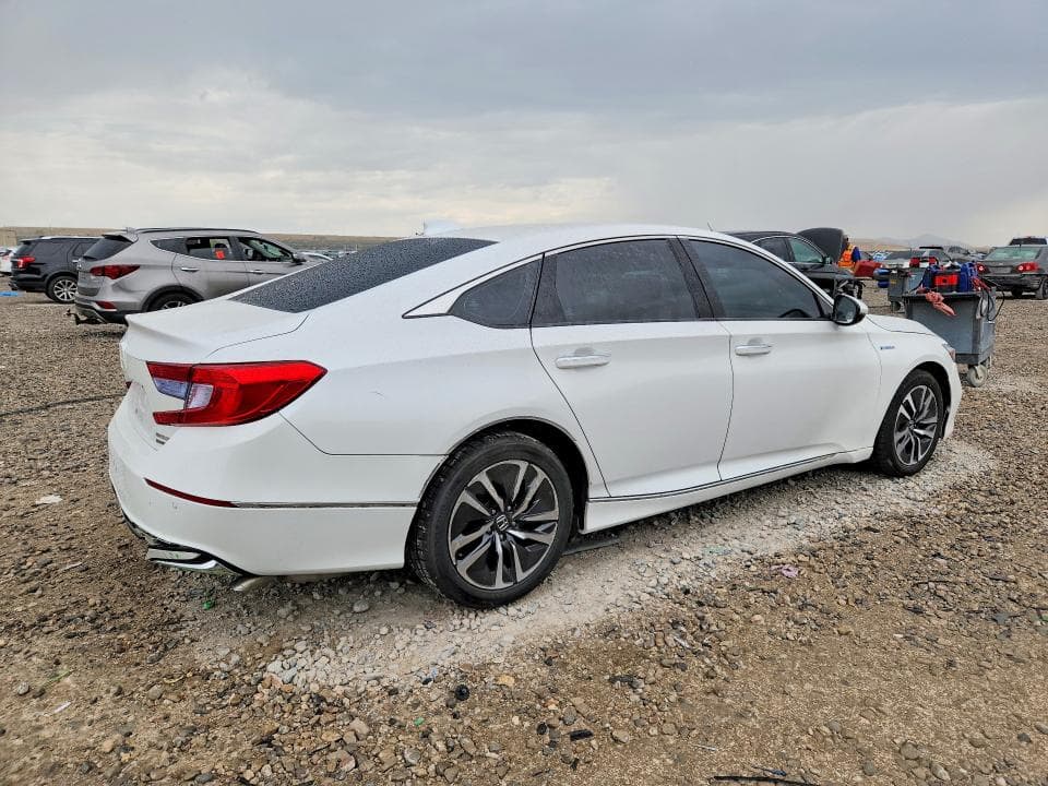 2020 HONDA ACCORD TOURING HYBRID 3