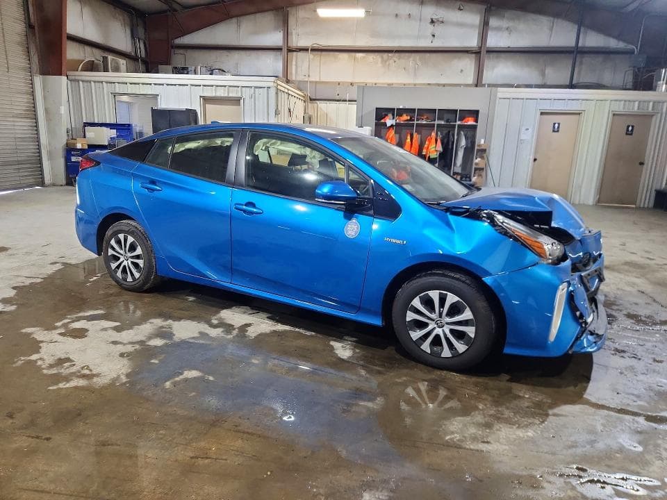 2019 TOYOTA PRIUS LE AWD-E 4