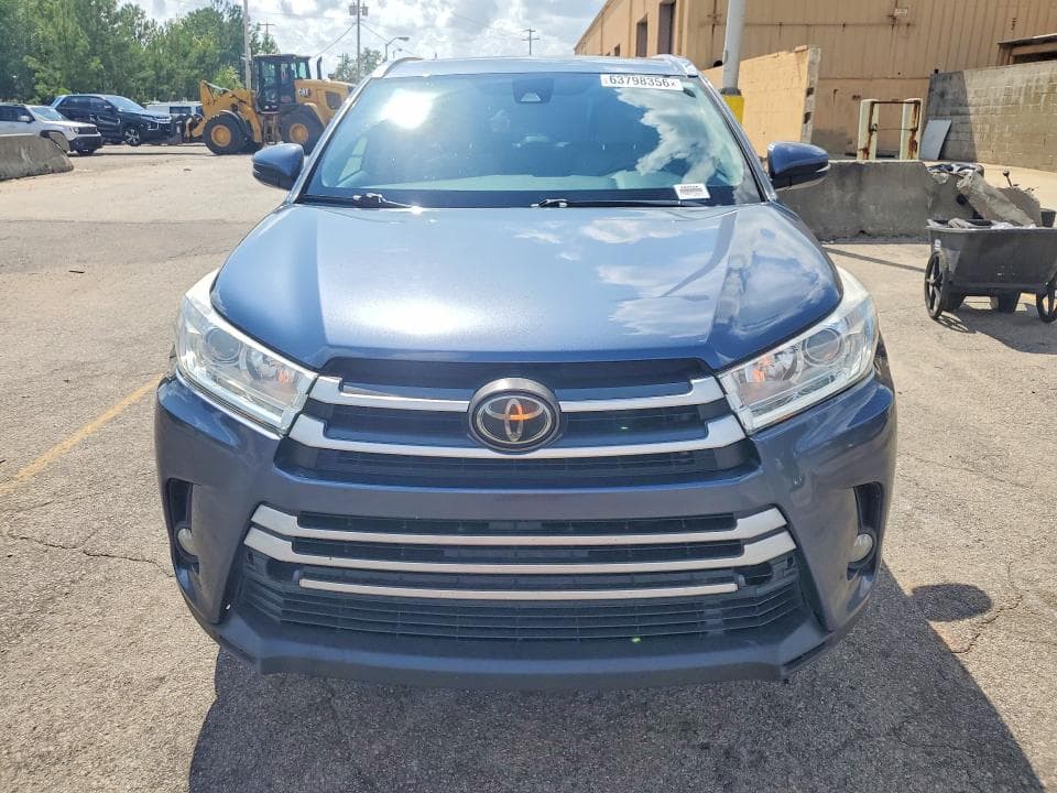 2019 TOYOTA HIGHLANDER XLE 5