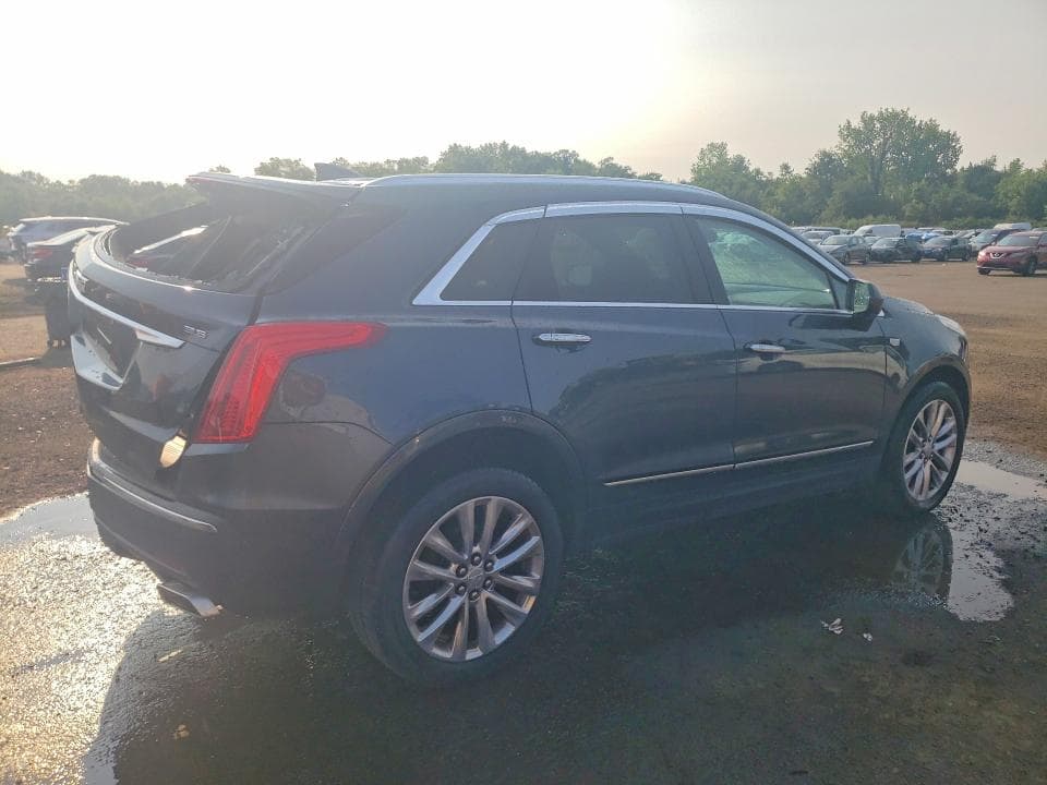 2019 CADILLAC XT5 LUXURY 3