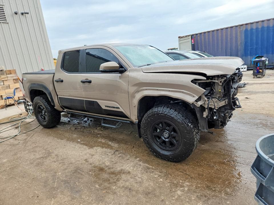 2026 TOYOTA TACOMA TRD OFF-ROAD 4