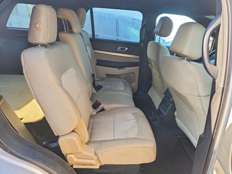2017 FORD EXPLORER XLT 10