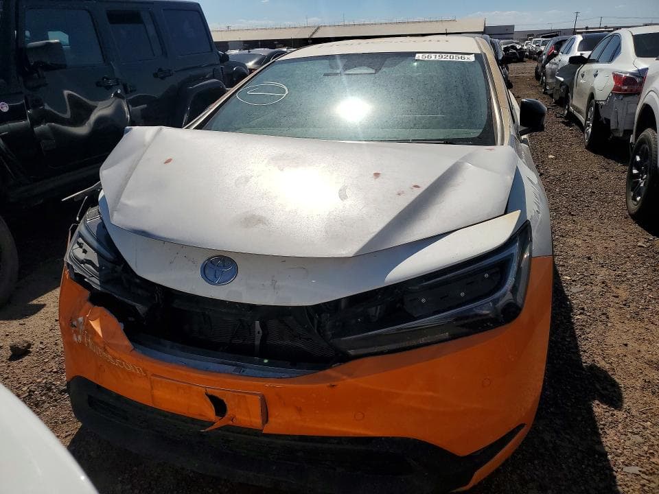 2023 TOYOTA PRIUS LE 5