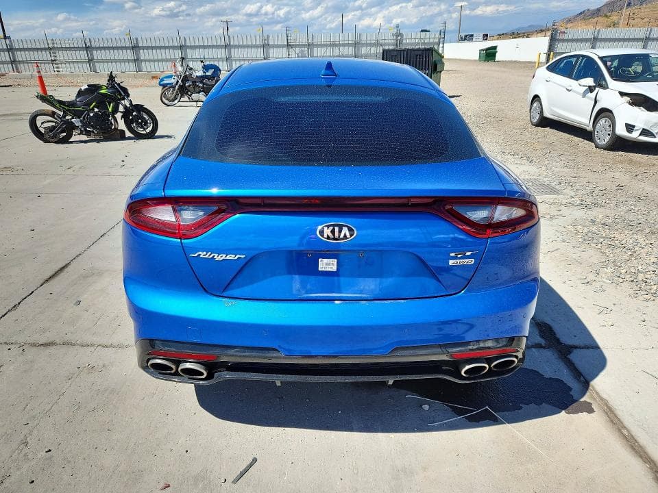 2018 KIA STINGER GT2 6