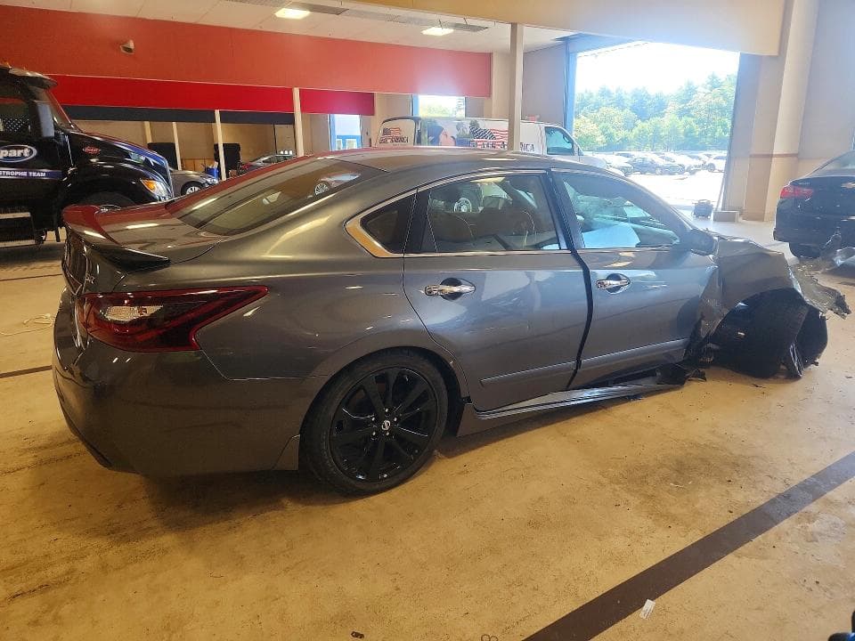 2017 NISSAN ALTIMA 2.5 SR 3