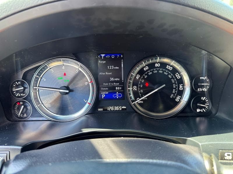 2018 LEXUS LX 570 13