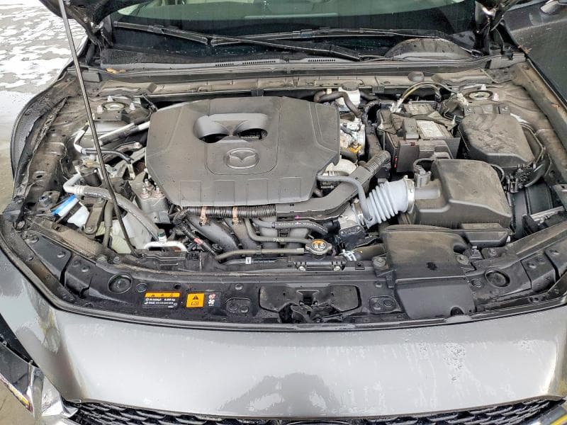 2025 MAZDA 3 PREFERRED 11