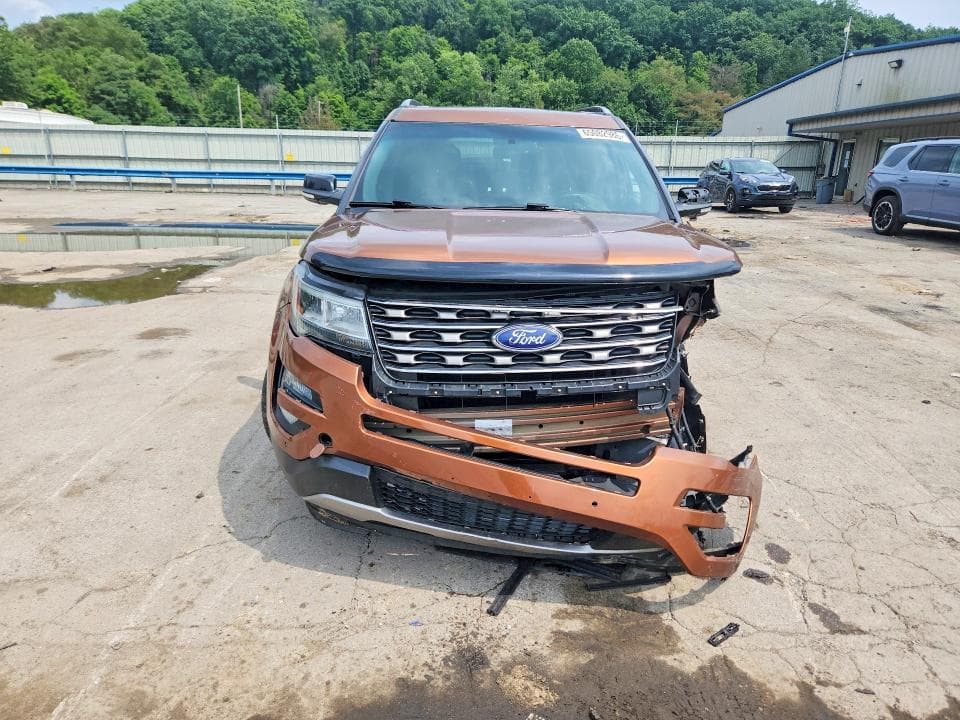 2017 FORD EXPLORER XLT 5