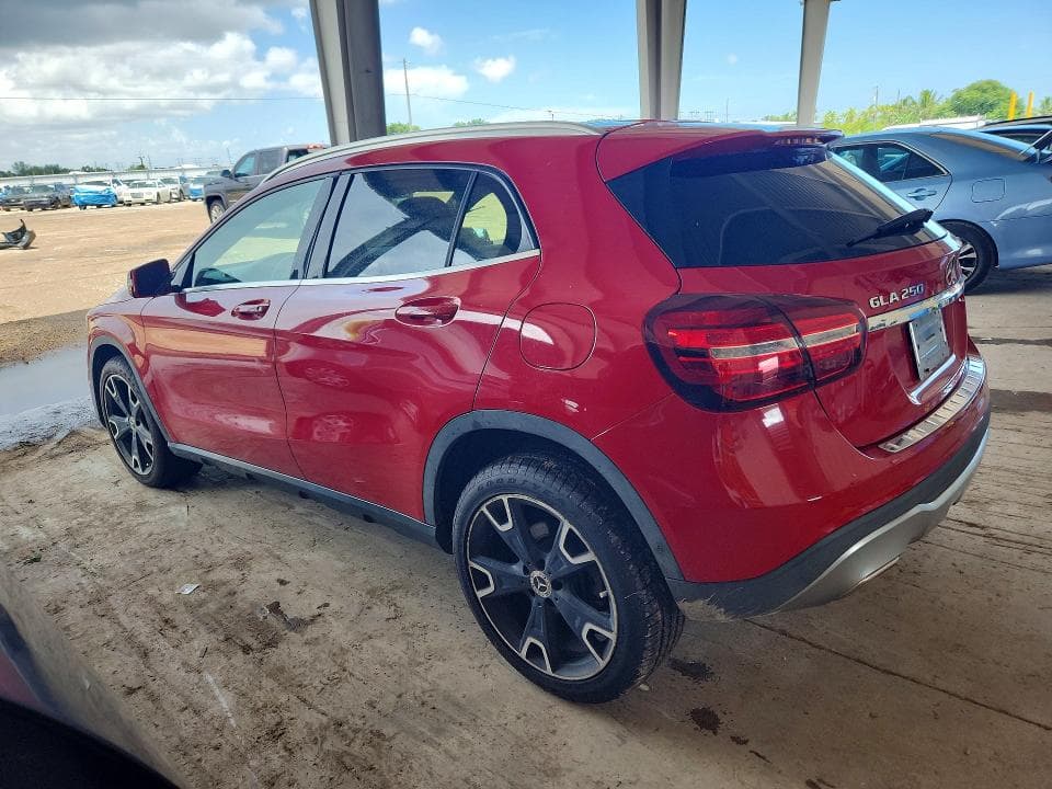 2019 MERCEDES-BENZ GLA 250 2