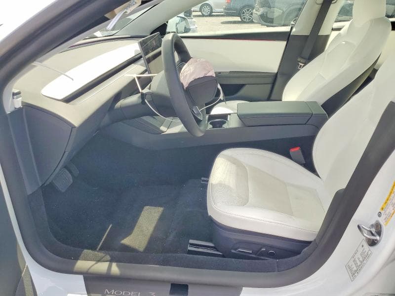 2026 TESLA MODEL 3 7