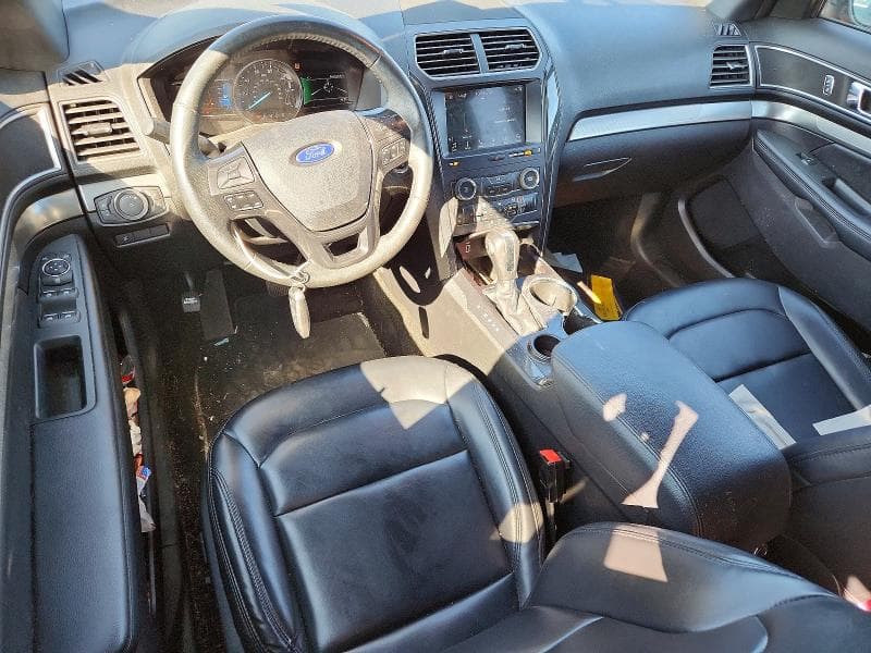 2019 FORD EXPLORER XLT 8