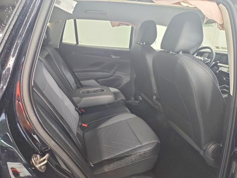 2026 VOLKSWAGEN TIGUAN SE 11