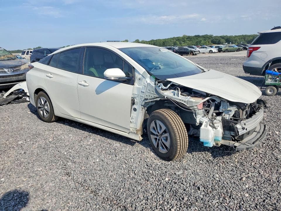 2018 TOYOTA PRIUS TWO 4
