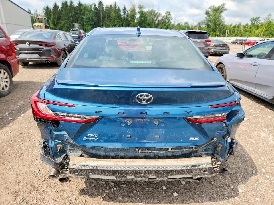 2025 TOYOTA CAMRY SE 6