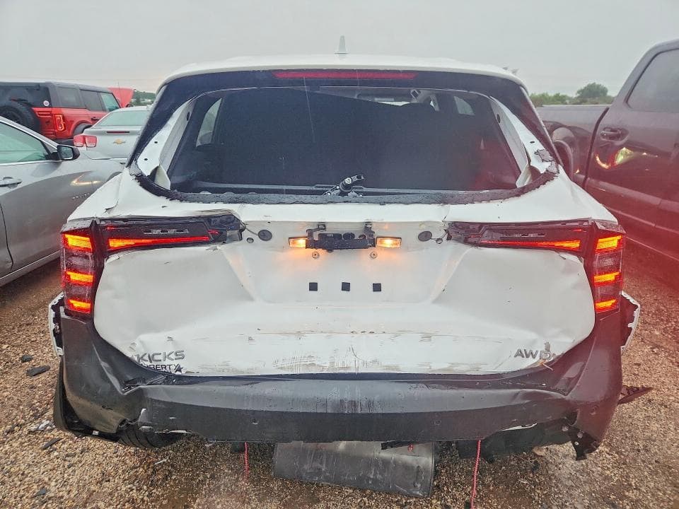 2025 NISSAN KICKS SV 6