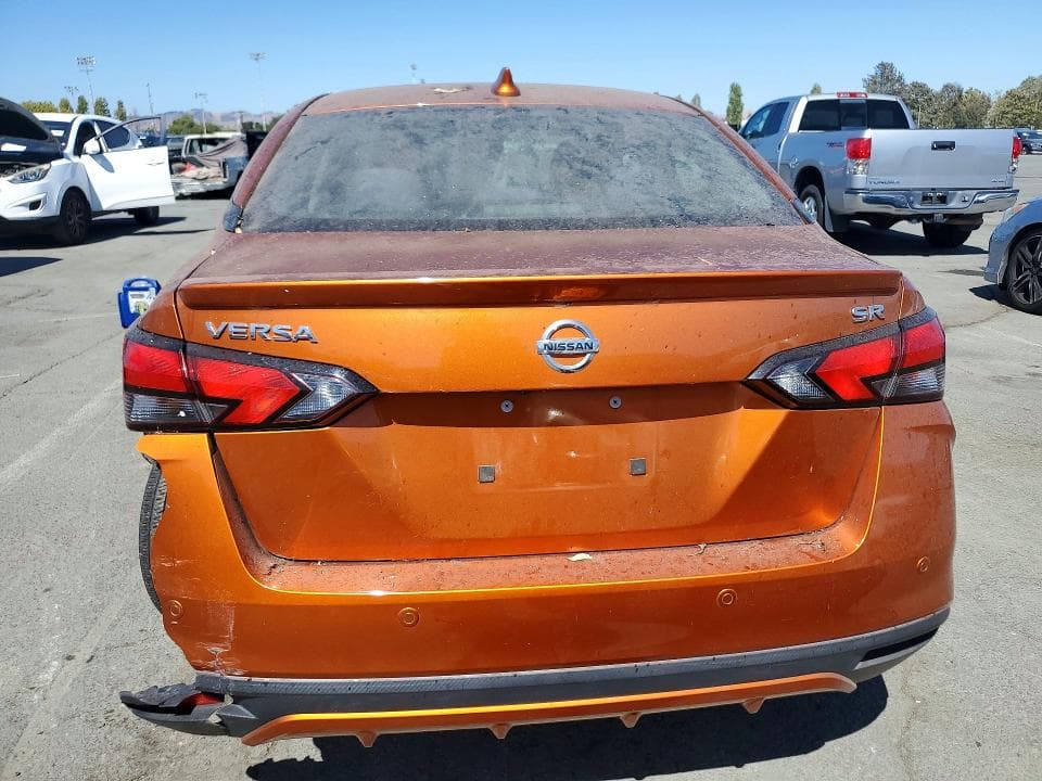 2020 NISSAN VERSA SR 6